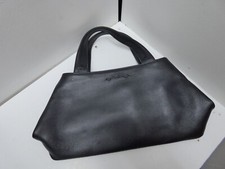 Ladies Tula black leather small handbag