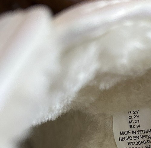 Old Navy N Adora Natural Warm Boots Girls Size 2 Iridescent White - Picture 7 of 8
