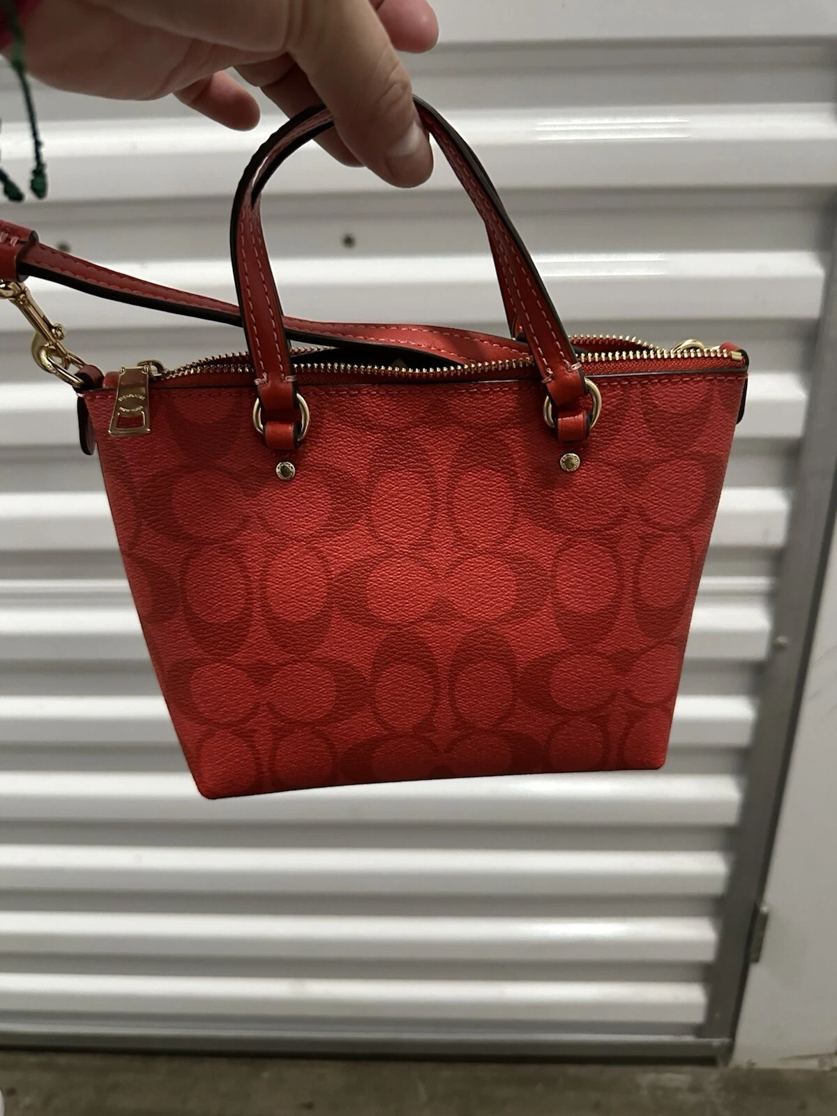 Borsa a tracolla Coach Ca721 Mini Gallery nuova con etichette in tela e pelle firmata Miami rossa