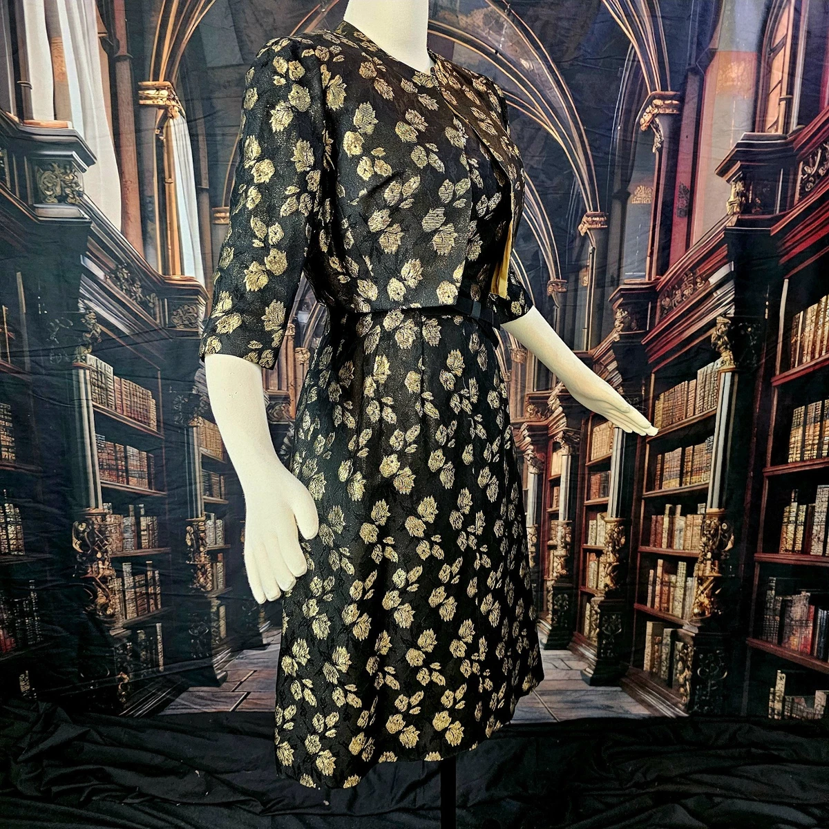 Saks Fifth Avenue 1950s Vintage Dresses for Women for sale 