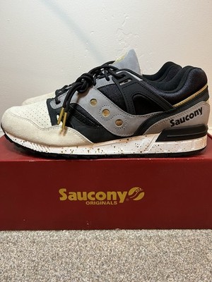 Size 14 Saucony Originators Grid SD x Sneakershouts  Portuguese Gold  100 Pairs