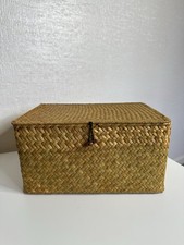 Medium Wicker Storage Basket Woven Storage Box With Lid Seagrass- 35, 25, 18cm