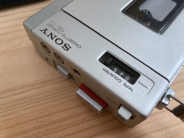 Sony TCM-100 Model Cassette Recorder Walkman Stereo Tested SEE