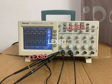 Tektronix TDS2014 Digital Storage Oscilloscope 100MHz 4 Channel 1GS/s TDS 2014 #
