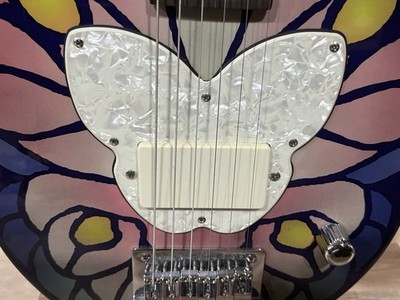 Daisy Rock Debutante Butterfly Short Scale 6 String Electric