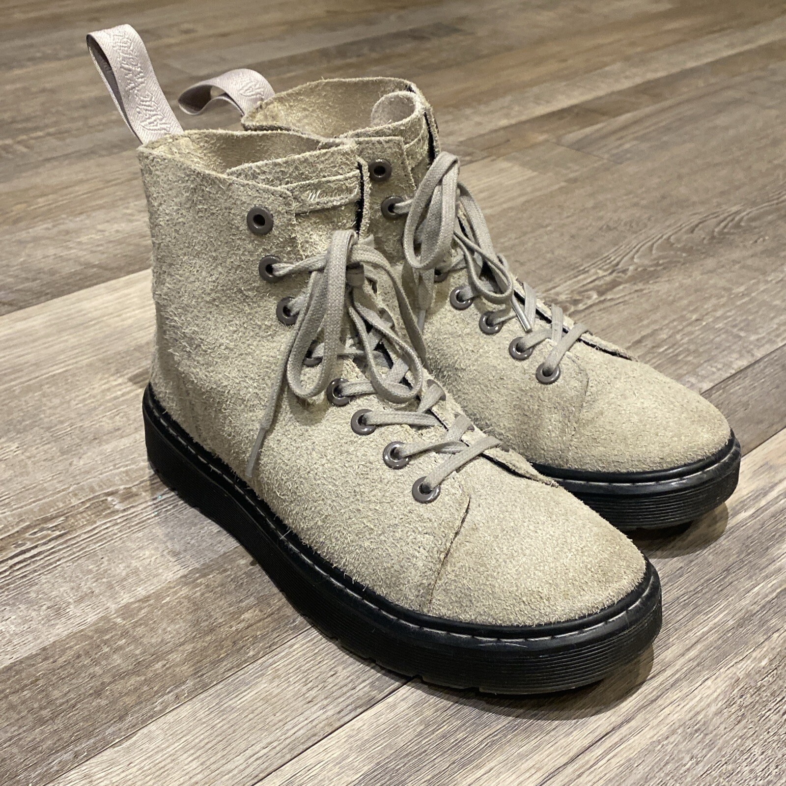 Dr Martens Talib US Women 7 Light Gray Rough Out Leather 8 Eye Boots eBay