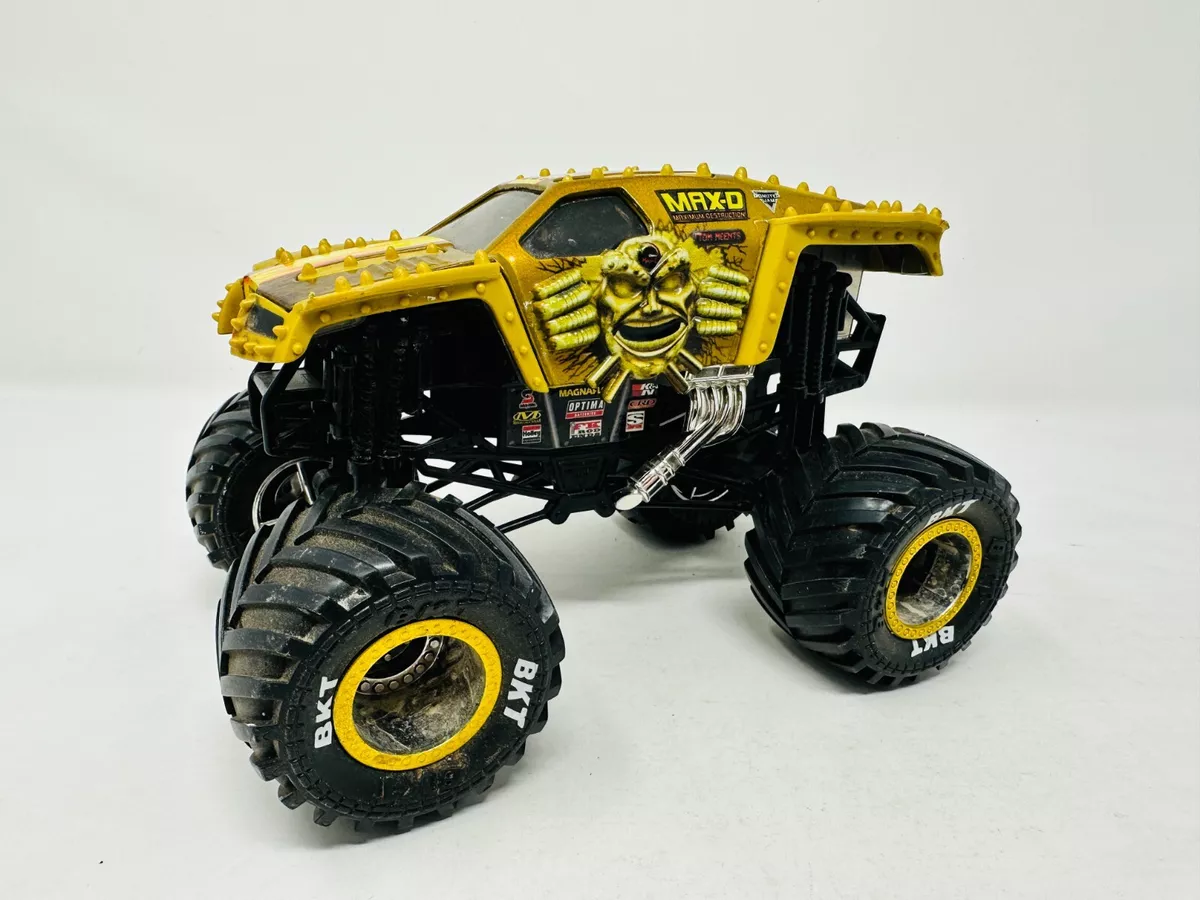 Gold max d monster truck toy hotsell