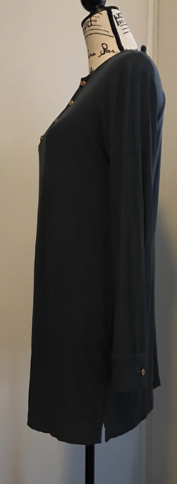 Picture 2 of 4