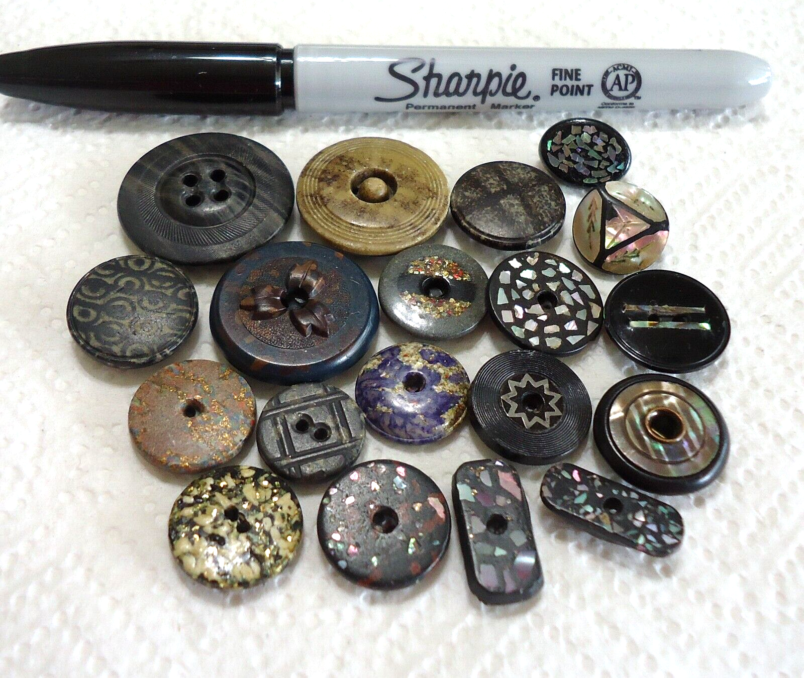 Lot of 19 Antique Composition & Horn Inlay Buttons 5/8