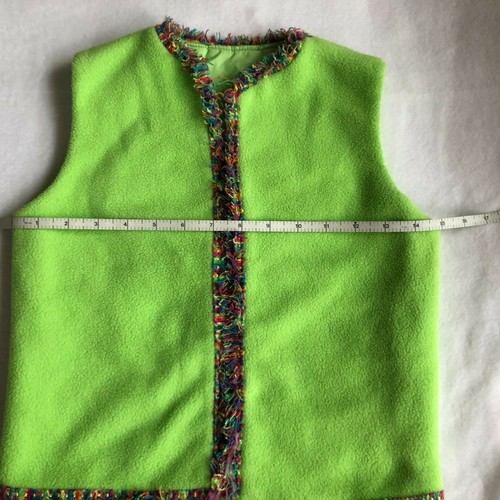 Unisex Bright Green Bailey Boys line Fleece vest with multicolored trim size 4. - Picture 6 of 6