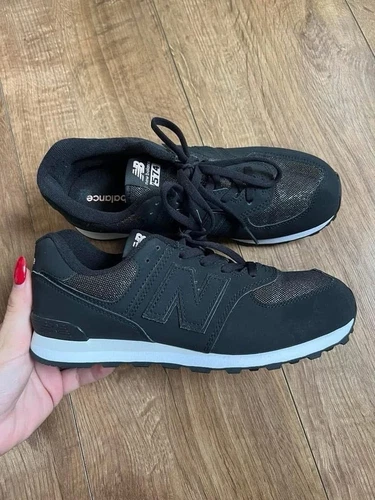 NEW BALANCE Bilancia nuova