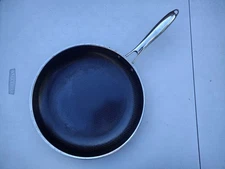 HexClad Hybrid Nonstick 12-Inch Frying Pan, NO LID