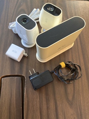 Stazione Base Arlo VMB4500 Per Telecamere Pro, Pro 2, Pro 3 - Usata Funzionante
