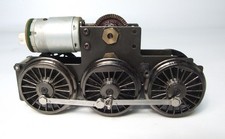 Ace Trains O gauge working three rail mech with motor