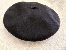 classic black wool French beret, One Size