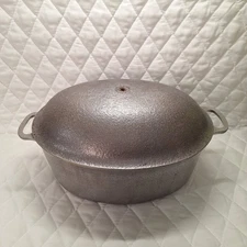 Hammercraft Club Aluminum Hammered Oval Roaster Pan Dutch Oven Missing Knob