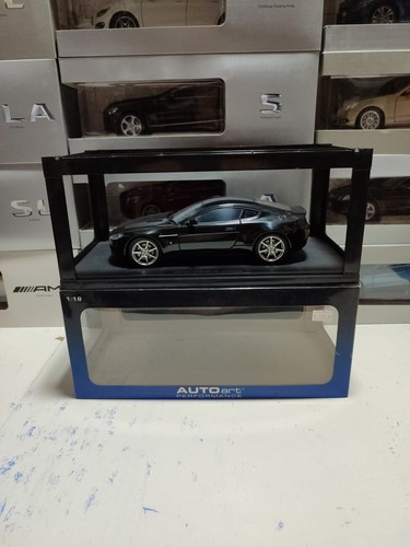AUTOART 1:18 ASTON MARTIN V8 VANTAGE ( ONYX BLACK ) - Bild 2 von 24