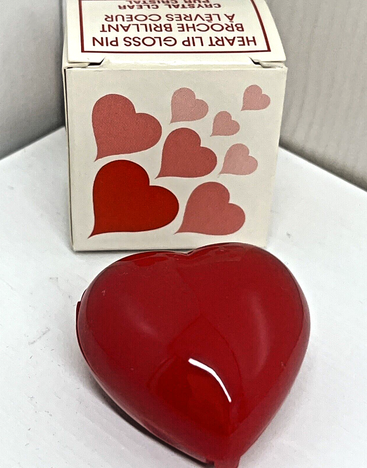 Vintage Avon Valentines Heart Lip Gloss Pin Brooch Compact with Box 1992