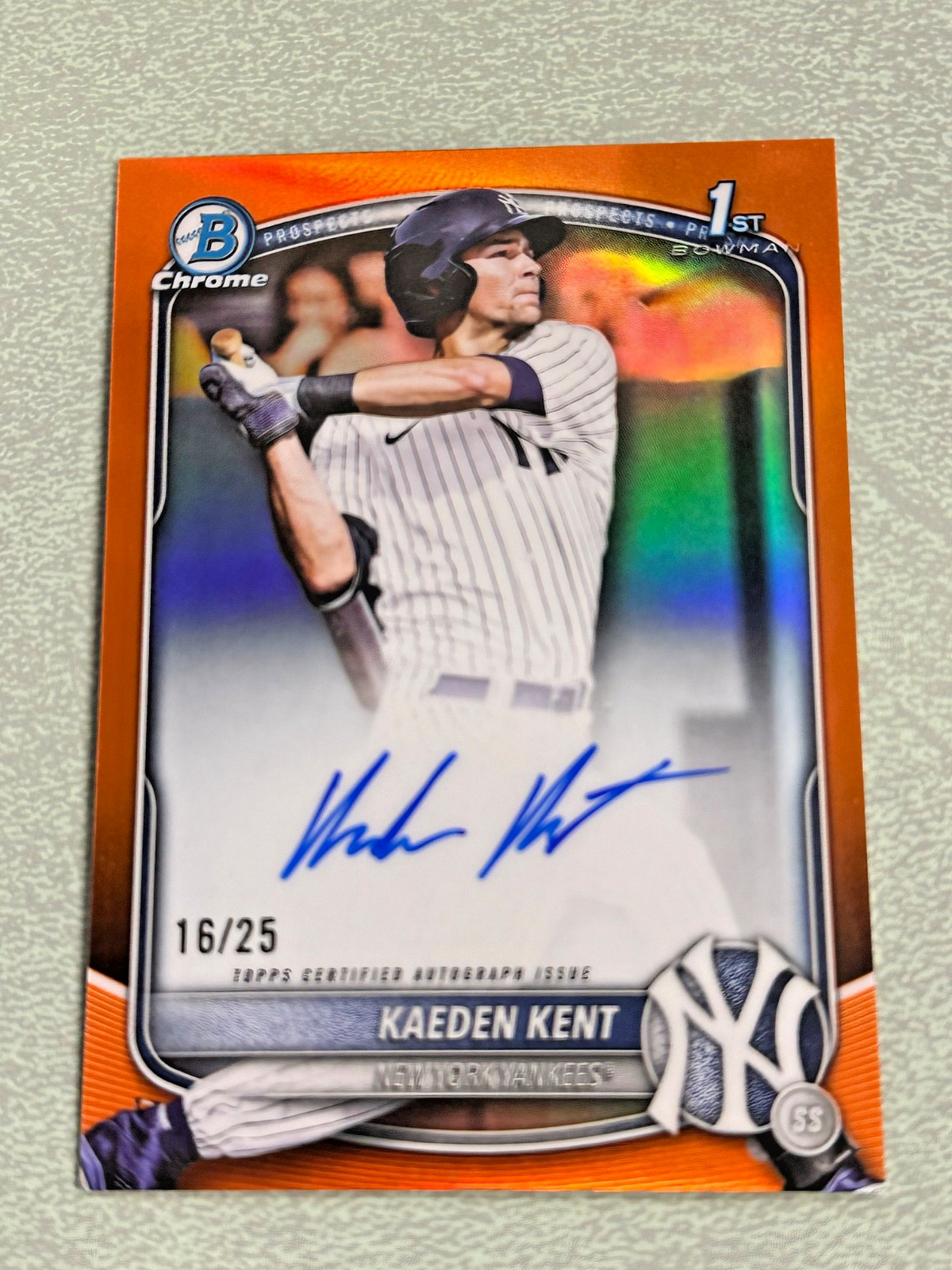 Kaeden Kent 2025 Bowman Chrome Draft True Orange Refractor /25 Auto Prospect RC