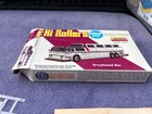 VINTAGE LINDBERG HI ROLLERS GREYHOUND BUS MODEL KIT RARE — photo 10