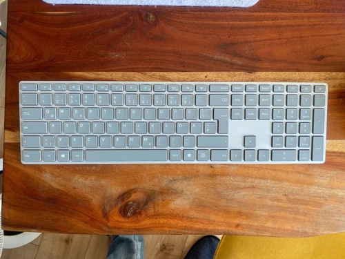 Microsoft Surface Keyboard Tastatur 2nd Edition grau Copilot-Taste Bluetooth