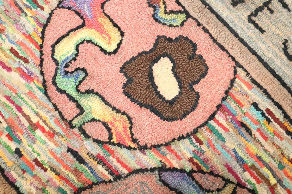 Антикварный американский крючковый ковер-дорожка размер 2 фута 2 дюйма x 6 футов 10 дюймов - Изображение 4 из 4