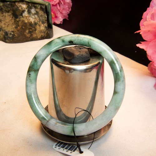57 mm Grade A Burmesische Jade Jadeit Armreif Armband | Grün "Moos im Schnee" - Bild 1 von 11