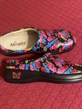 alegria 39 clogs Kay-400 Love Multicolor Clogs
