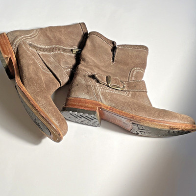 Sendra Gray Suede Ankle Biker Boots Side Zip Buckle Accent Unisex US 7