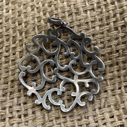925 Sterling Silver - Vintage Marcasite Decorated Open Swirl Pendant Jewelry - Picture 3 of 6