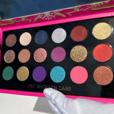 Pat McGrath Labs Mthrshp Mega Celestial Nirvana 18 Pan Eyeshadow