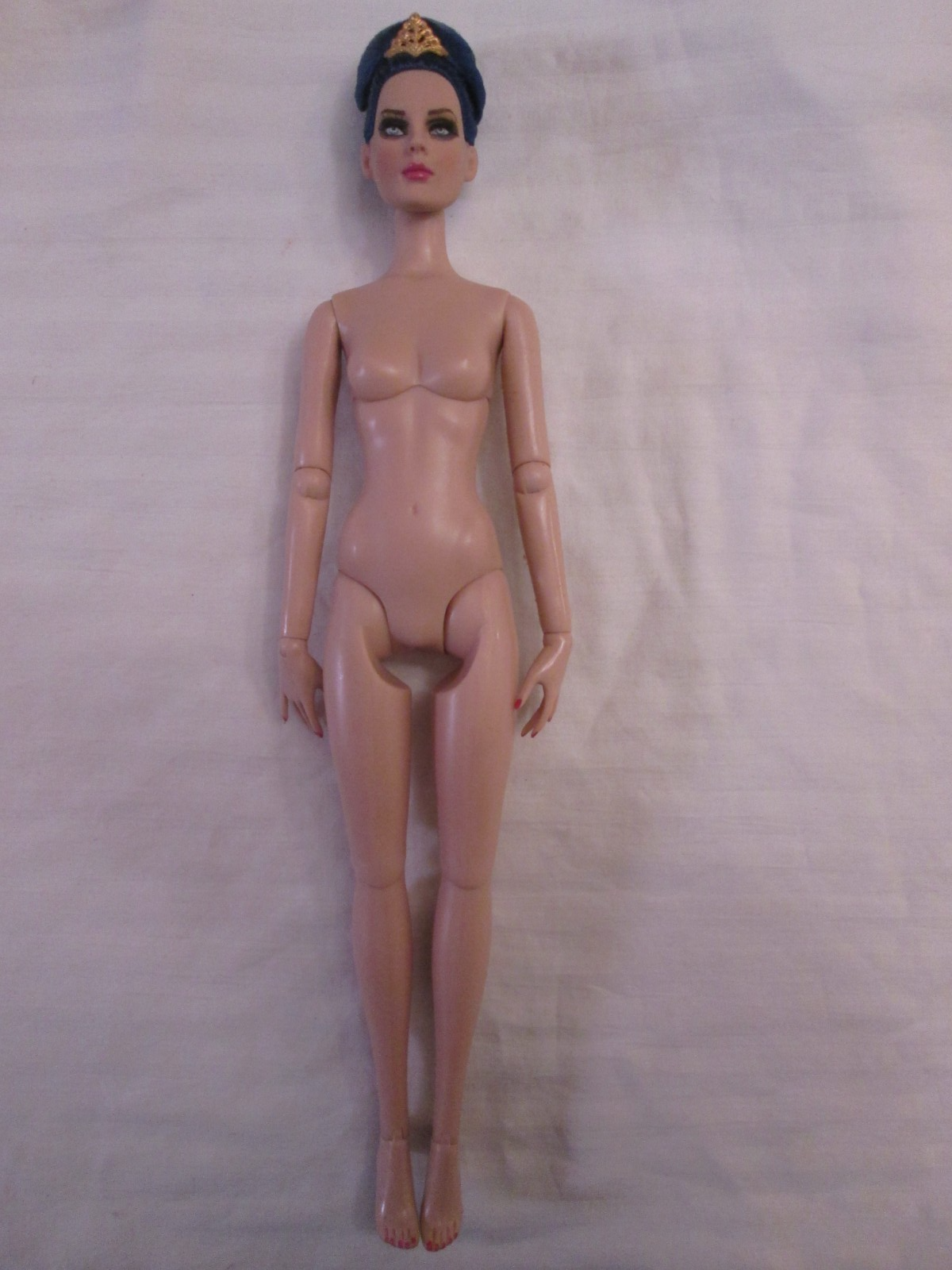 Picture 5 of 12