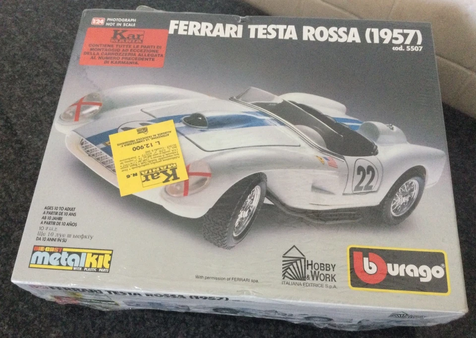 BBURAGO KIT, FERRARI TESTA ROSSA, 1/24 KAR-MANIA #CELLOPHANATO!!! - Immagine 3 di 3