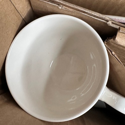 Twas The Night 5-Piece Place Setting, Red & White With Original Box - Brand New - Picture 7 of 10