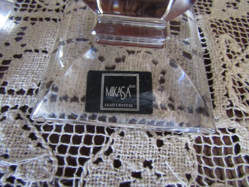 "Par de candelabros de cristal de plomo Mikasa exposición cónica 9"" EXCELENTE" Foto 3 de 4