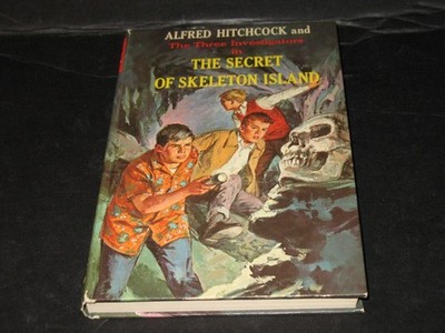 The Secret of Skeleton Island The Three Investigators Alfred Hitchcock 1966 VTG