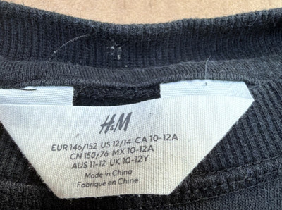 H&M Girls Black Graphic Print Crew Neck Long Sleeve Sweatshirt US 12/14