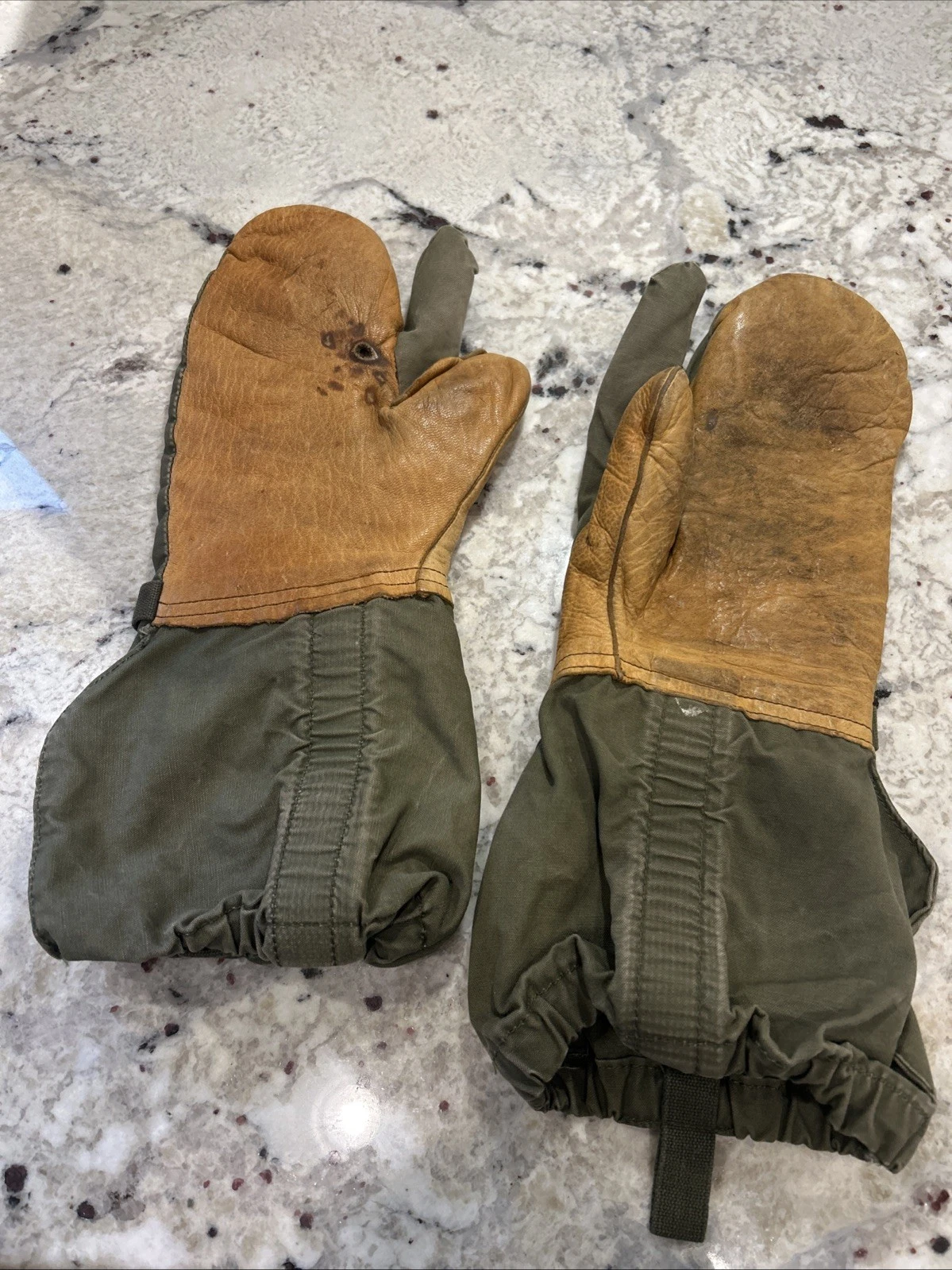 WW2 Snow Over-Mitten Canvas Leather gunner Gloves White winter Trigger Finger
