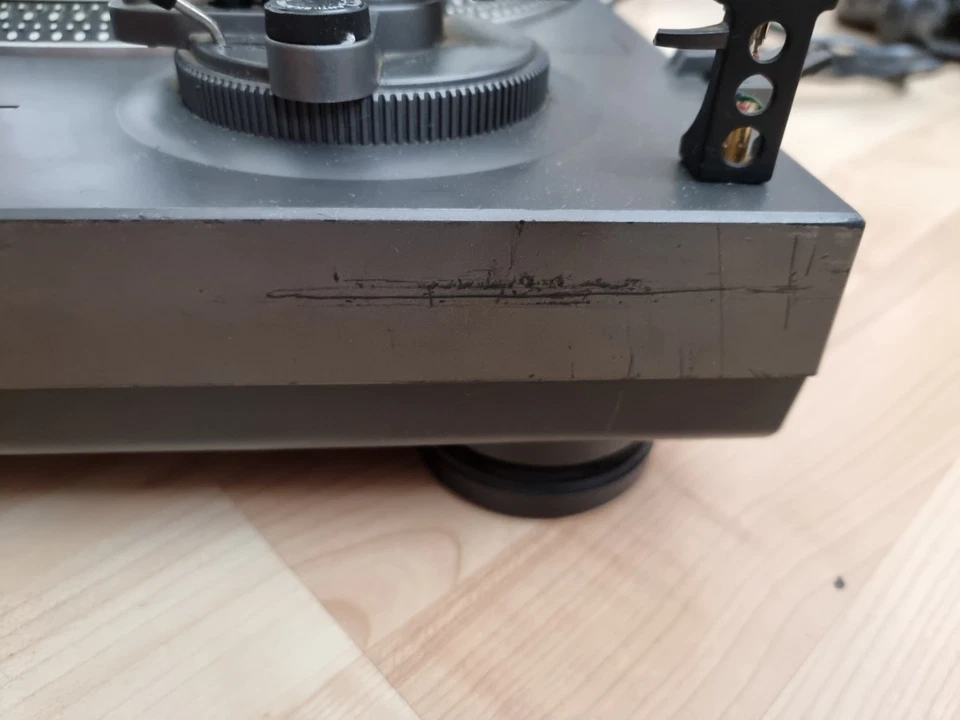 Schallplatten Spieler Reloop RP-2000 MK2 (Altes Modell ohne USB) defekt - Bild 4 von 4