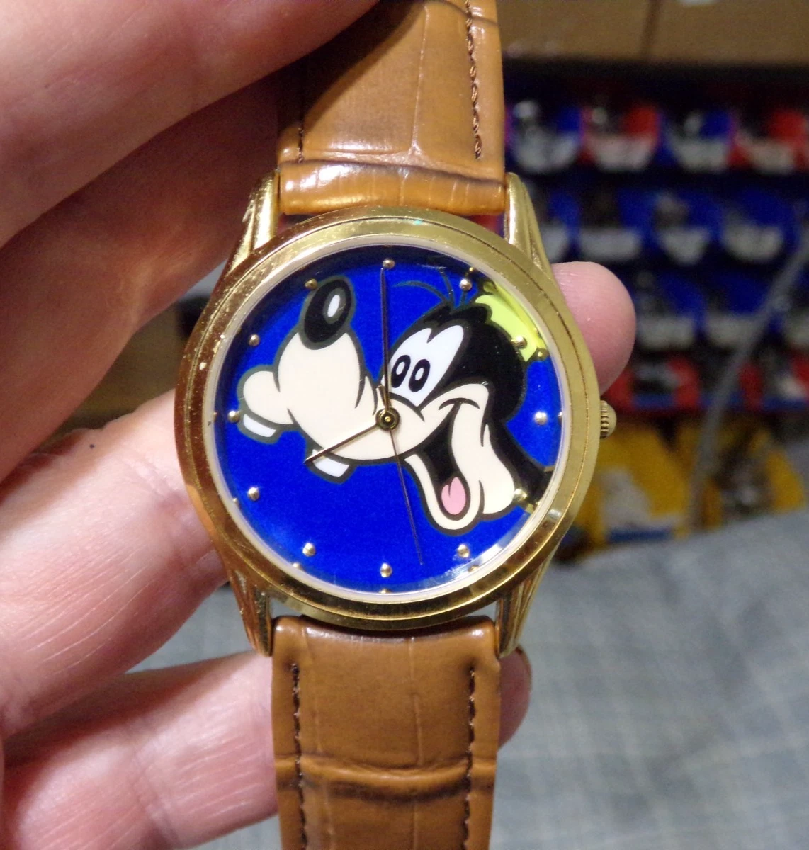 Disney 30 m (3 ATM) Water Resistance Wristwatches for sale  display picture 3