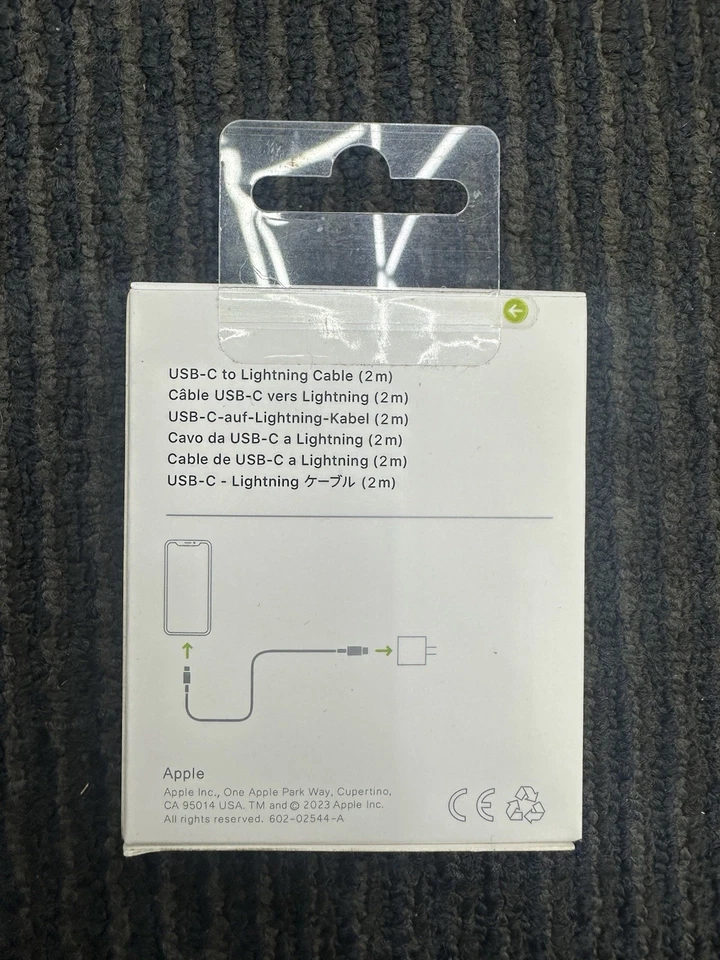 Cable Apple USB-C a Lightning (2 m) - Cable de carga Foto 2 de 2