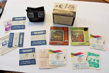 1950s Sawyer's Bakelite View Master with 21 Popular Reels and Literature