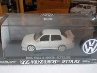 Greenlight 86322 1995 Volkswagen Jetta A3 1:43 Passenger Car Weiß Neu