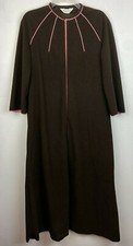 Vtg Housecoat Womans S P Robe Brown Velour Hostess Retro Pockets 60s Prop Kayser
