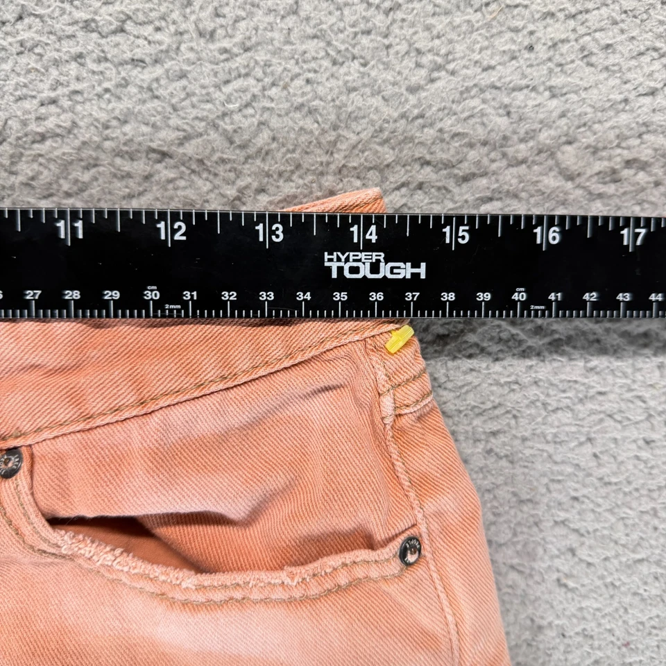 Pantalones cortos de mezclilla Free People Distressed - Talla 28 - Tie Dye Salmon Foto 2 de 4