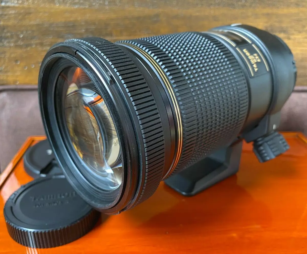 Tamron SP 180mm f3.5 Di LD AF 1:1 Macro Lens B01N, Nikon F Mount.