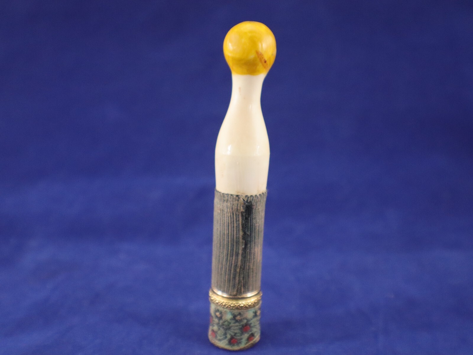 Revlon Couturine LIPSTICK DOLL Lady Holder Case Blonde 0538 USA Vintage 1961