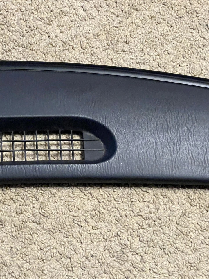 🔥2002 Jeep Grand Cherokee WJ 99-04 Dash Top Cover Trim Defrost Vent Slate gray, - Imagem 3 de 4