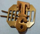 c 1908-WW1 6th TERRITORIAL DLI DURHAM LIGHT INFANTRY MILITARY SHOULDER BADGE T6