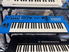 Yamaha MX 49 keyboard Blue color